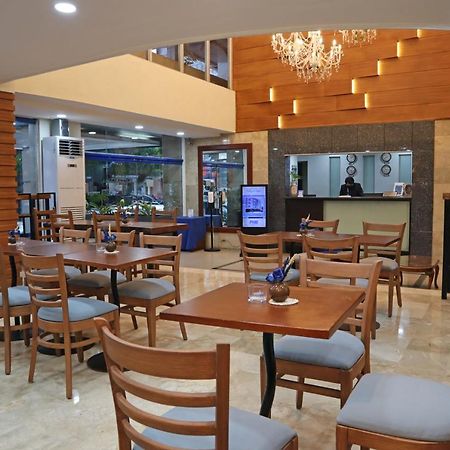 Fersal Hotel Malakas, Quezon City Exteriör bild