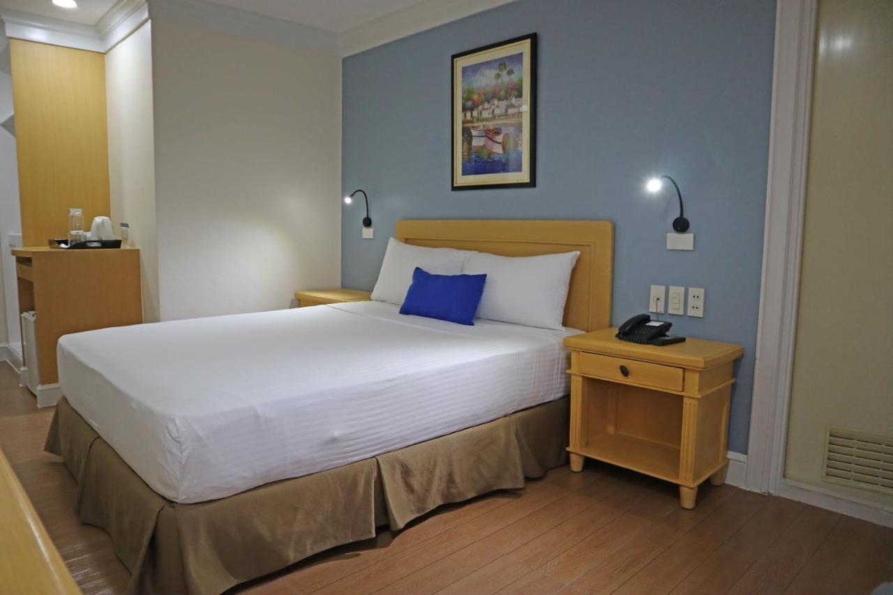 Fersal Hotel Malakas, Quezon City Exteriör bild