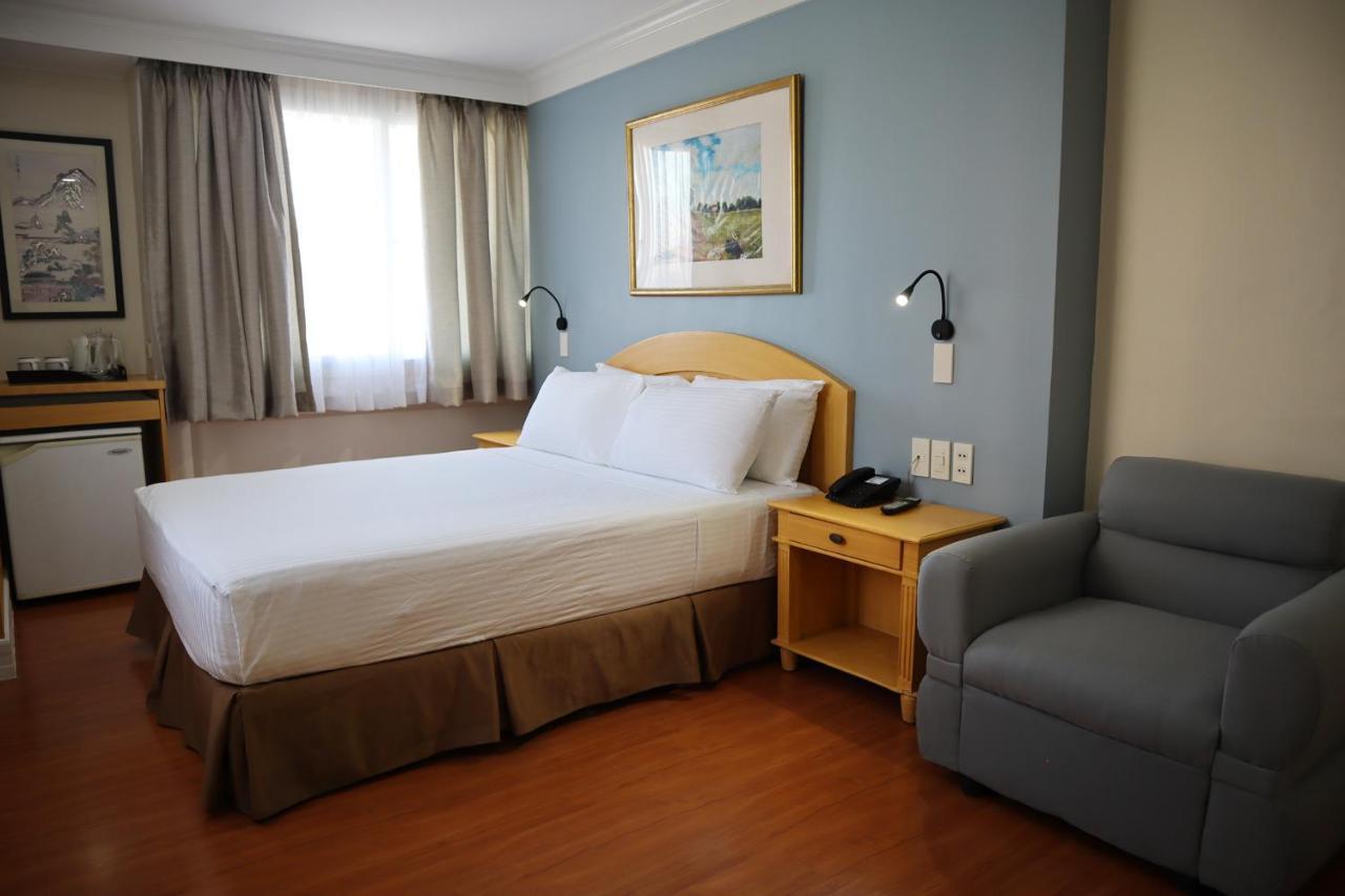 Fersal Hotel Malakas, Quezon City Exteriör bild