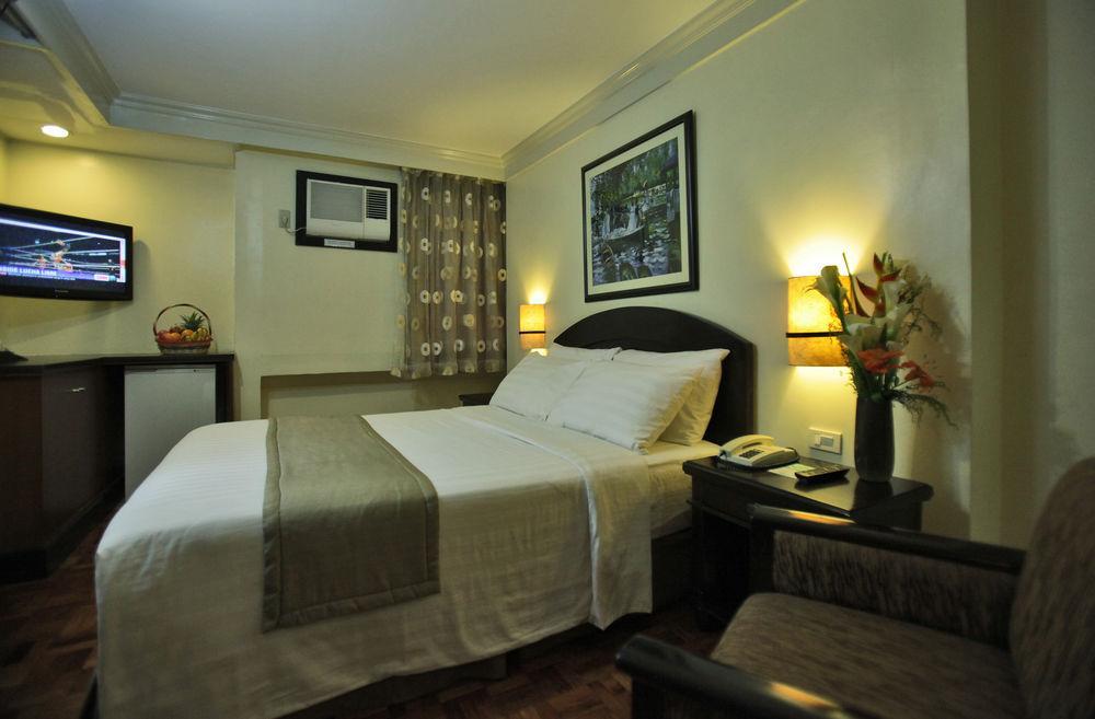 Fersal Hotel Malakas, Quezon City Exteriör bild