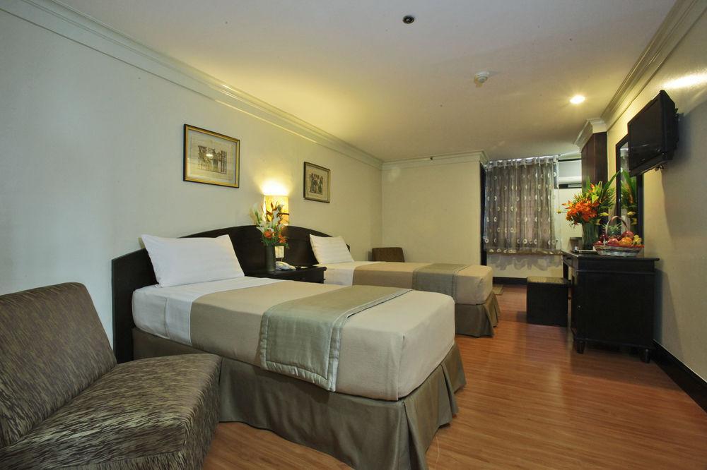 Fersal Hotel Malakas, Quezon City Exteriör bild